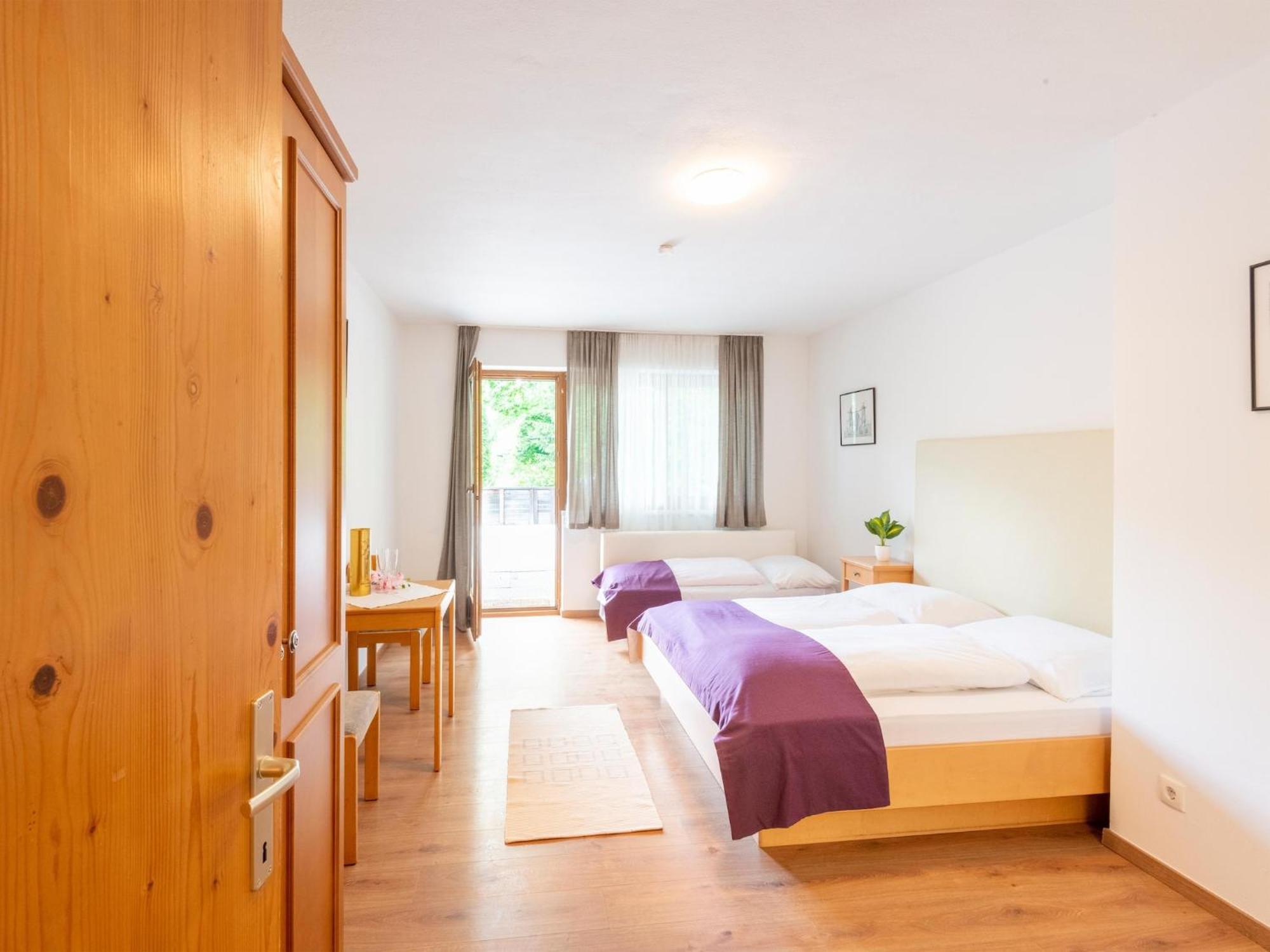 Property In キルヒビッヒル エクステリア 写真